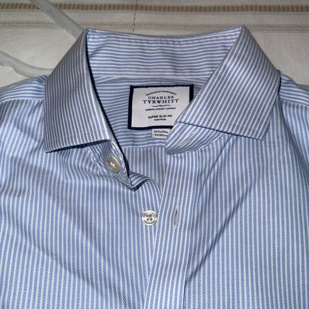Charles Tyrwhitt Blue and White Stripe Dress Shirt Extra Slim Fit 16.5 x 35
